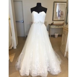 Ivory Stefan Jolie Wedding Dress